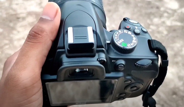 Does Nikon D3200 Have Wifi?