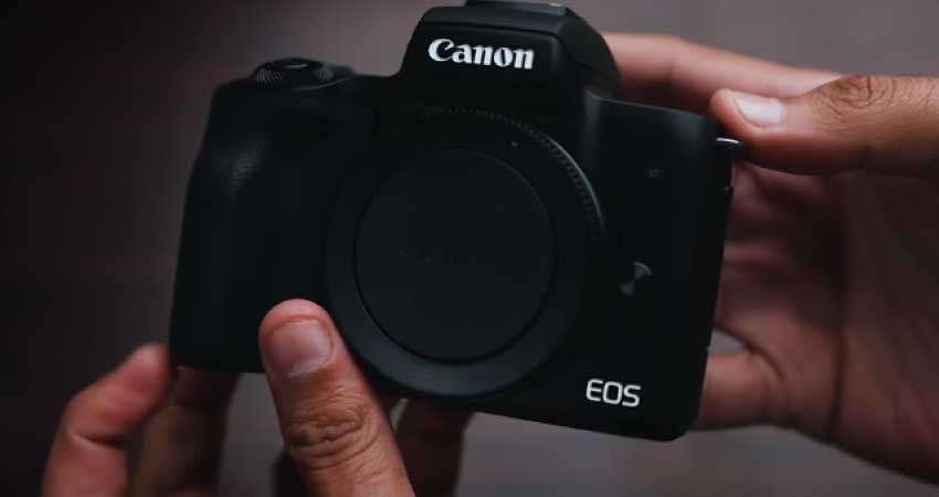  Does Canon M50 Mark II Have IBIS?